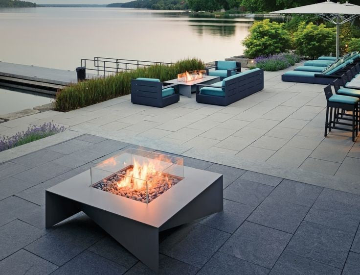 Why Every Modern Patio Needs a Custom Outdoor Fire Pit for Unforgettable Evenings